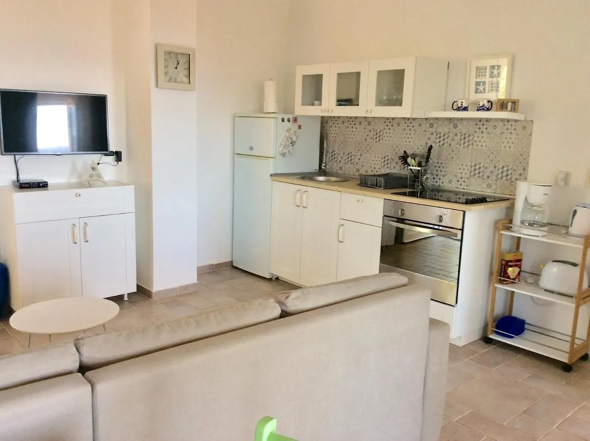 Apartment Tin Pinezici